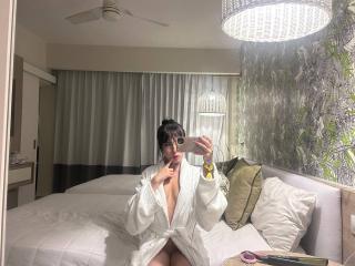 Prikaži popoln profil modela LunaBaster