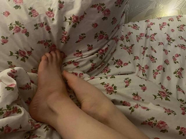 RubyDalos - Live porn &amp; sex cam - 28814369