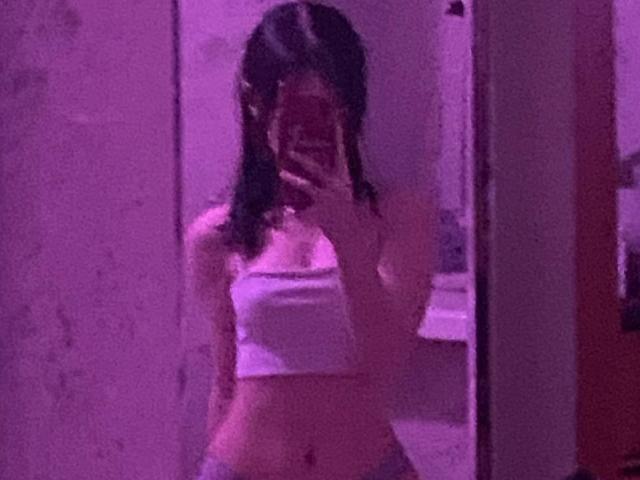 RubyDalos - Live porn &amp; sex cam - 28814390