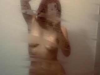 Prikaži popoln profil modela BelladonnaLips