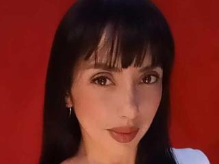 Prikaži popoln profil modela BelladonnaLips