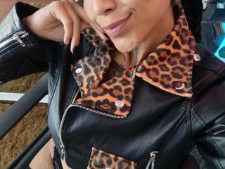 Prikaži popoln profil modela NyxVega