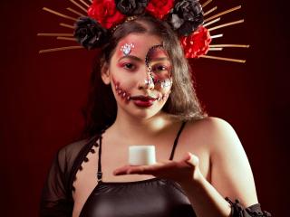 Prikaži popoln profil modela VanessaClose