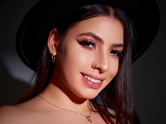 VanessaClose - Live porn &amp; sex cam - 28816328