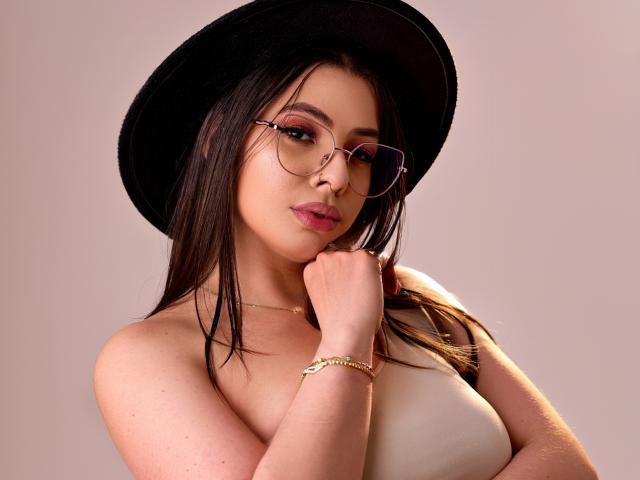 VanessaClose - Live porn &amp; sex cam - 28816499