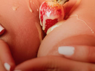 Prikaži popoln profil modela VanessaClose