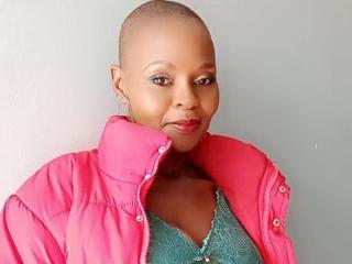 Prikaži popoln profil modela Kwanzo