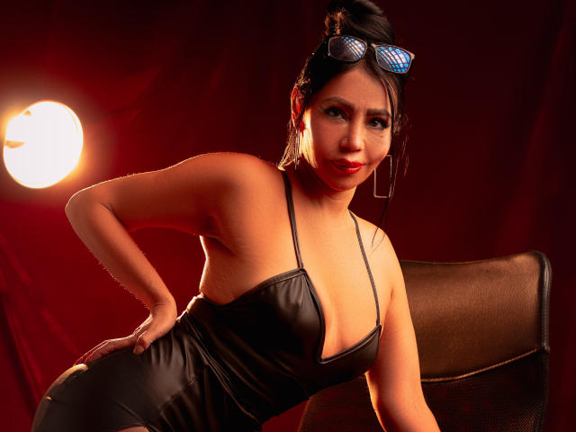 HelenHard - Live porn &amp; sex cam - 28817258