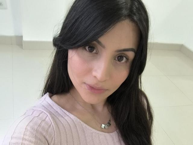 SaraWestt - Live porn &amp; sex cam - 28817582