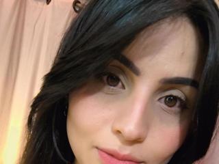 Prikaži popoln profil modela SaraWestt