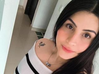 Prikaži popoln profil modela SaraWestt