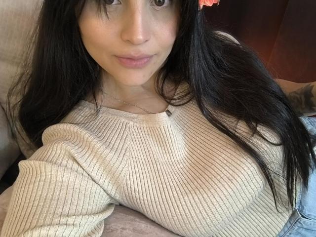 SaraWestt - Live porn &amp; sex cam - 28817687