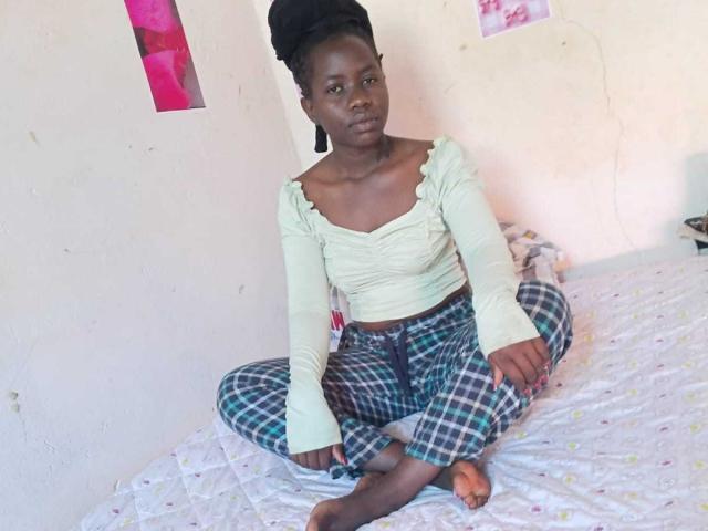 HiltonMerlyn - Live porn &amp; sex cam - 28817732