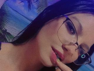 Prikaži popoln profil modela ByaHotBebe