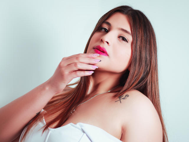 SaraWestt - Live sexe cam - 28817849