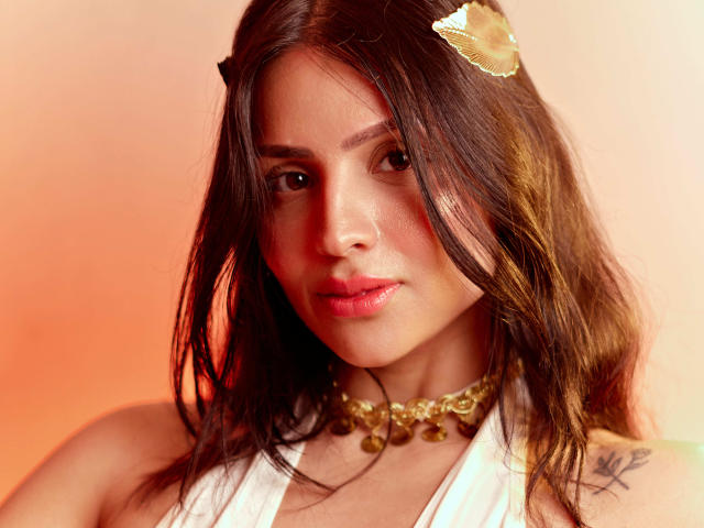 SaraWestt - Live sexe cam - 28818023