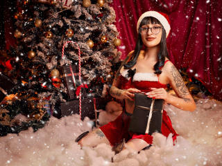 Prikaži popoln profil modela TatsumiLee