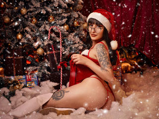 Prikaži popoln profil modela TatsumiLee