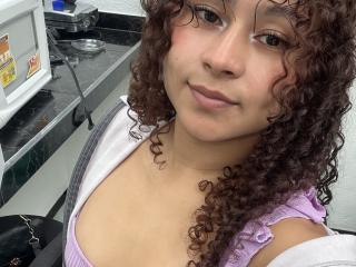 Prikaži popoln profil modela SofiaPassionne