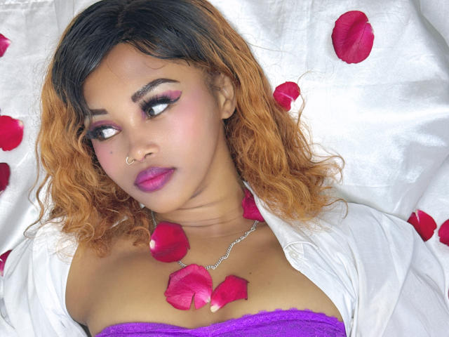 LIndaHanne - Live porn &amp; sex cam - 28820312