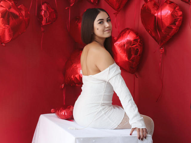 LucyOwen - Live porn &amp; sex cam - 28820663