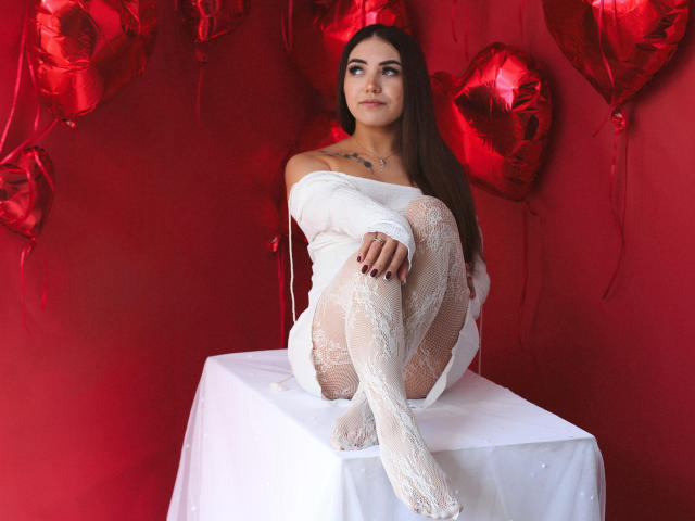 LucyOwen - Live porn &amp; sex cam - 28820666