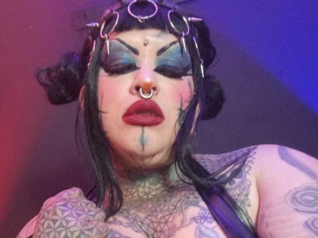 VenusHottt - Live Sex Cam - 28821557