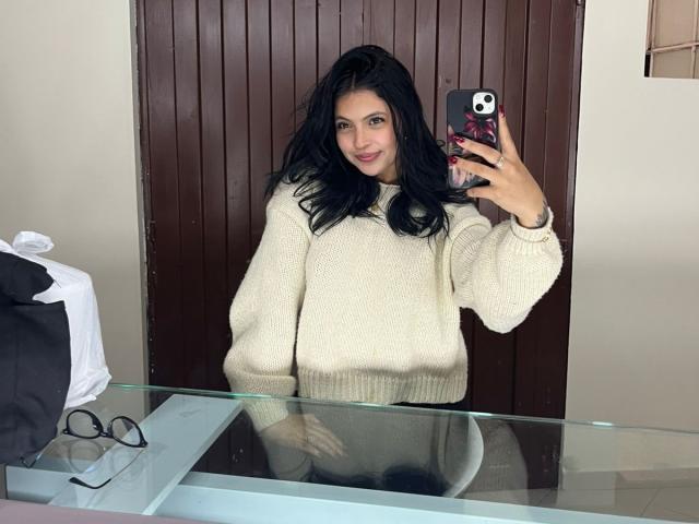 NyraVanel - Live porn &amp; sex cam - 28822673