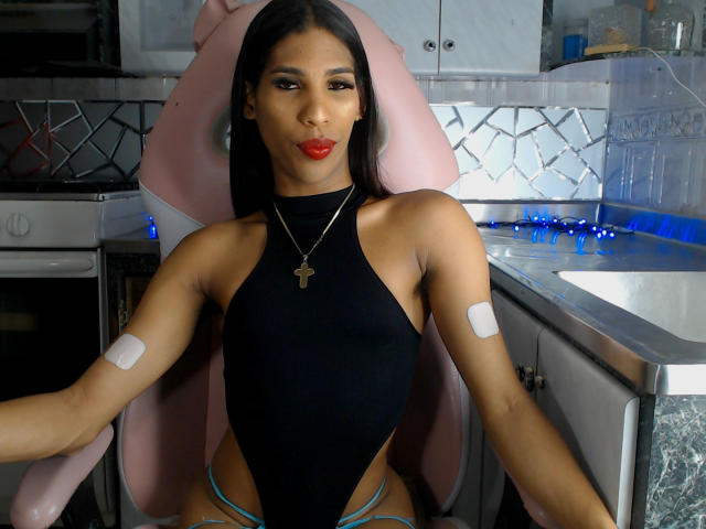 MirandaPresly - 라이브 포르노 &amp; 섹스 캠 - 28825529