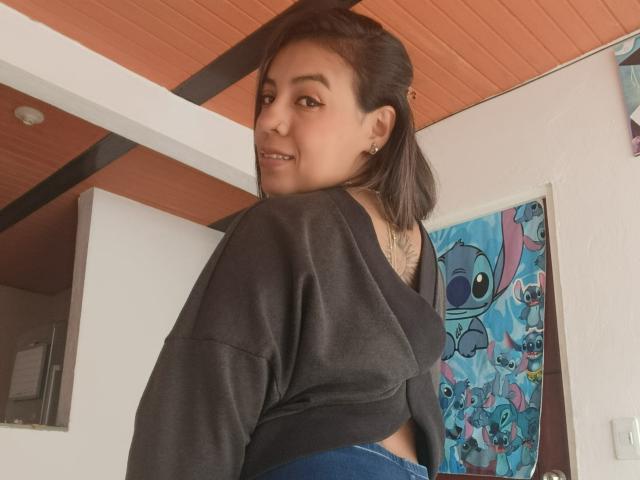 MeganFerrerr - Live porn &amp; sex cam - 28825733