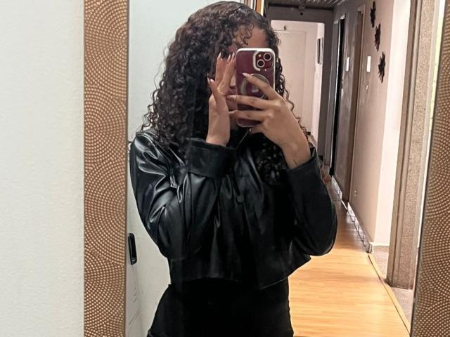 SofiaPassionne - Live sex cam - 28828148