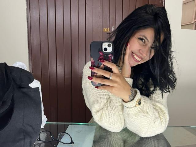 NyraVanel - Live porn &amp; sex cam - 28831679