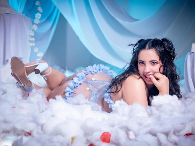 NicolSky - Live porn &amp; sex cam - 28832420