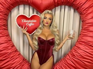 Xem hồ sơ đầy đủ của MademoiselleBella