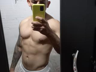 Xem hồ sơ đầy đủ của Danielperdomo