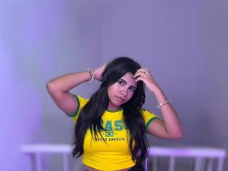 Vedere il profilo completo di CelesteMorel