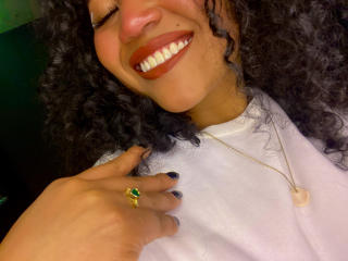 Vedere il profilo completo di SophieSonyas