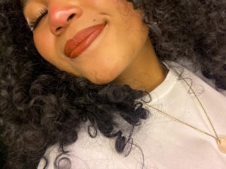 Xem hồ sơ đầy đủ của SophieSonyas