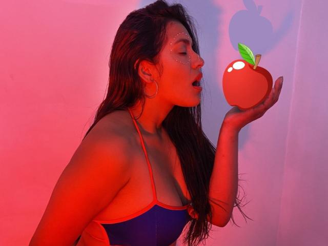 ArianithaXox - Live sex cam - 28834637