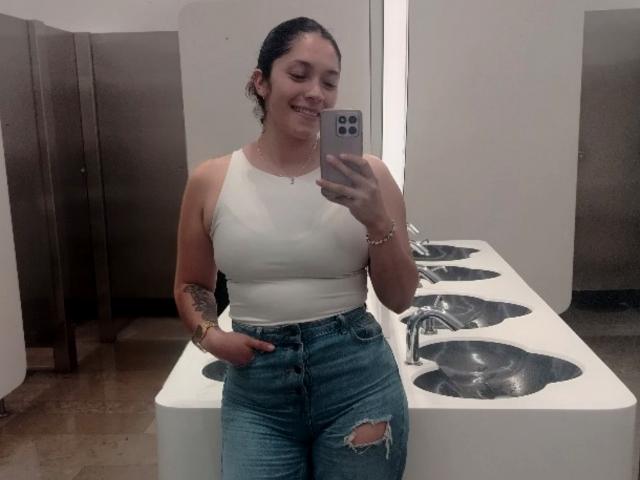 ChantalBernadette - Live porn &amp; sex cam - 28835831