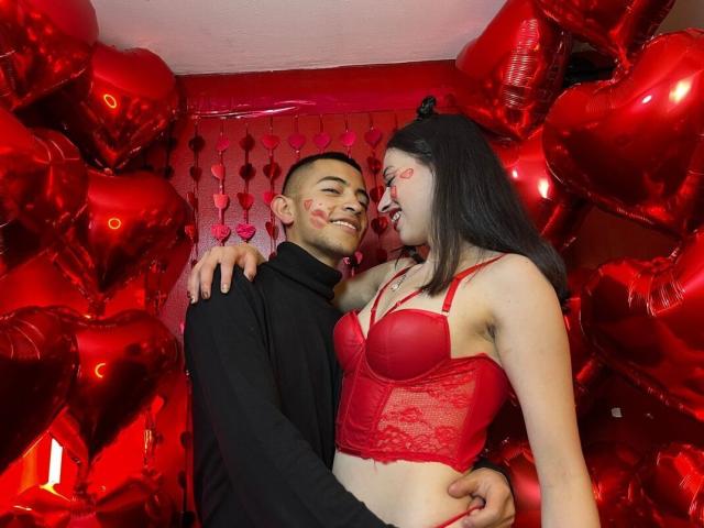 CrimsonSecretts - Live sexe cam - 28837058