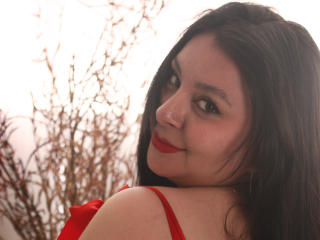 Xem hồ sơ đầy đủ của EmaJames