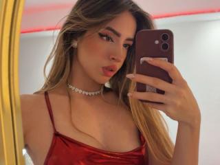 Xem hồ sơ đầy đủ của AmeliaCollins