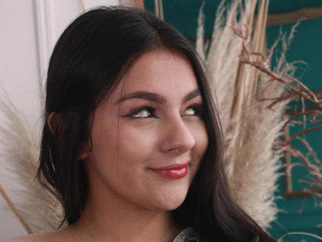 AlessiaFerry - Live sexe cam - 28838462