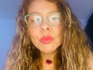 Vedere il profilo completo di MiaAmoretti