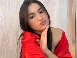 Vedere il profilo completo di MiiaPalmer