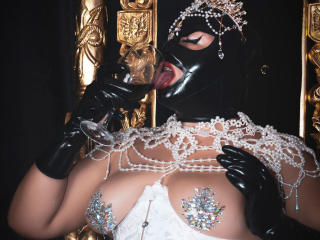 Xem hồ sơ đầy đủ của JadeLion