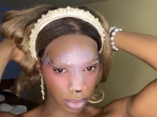 Vedere il profilo completo di HaitianPearl