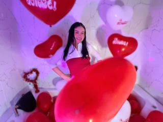 Vedere il profilo completo di MiiaPalmer