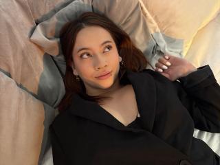 Ver a ficha detalhada de CleoMoon